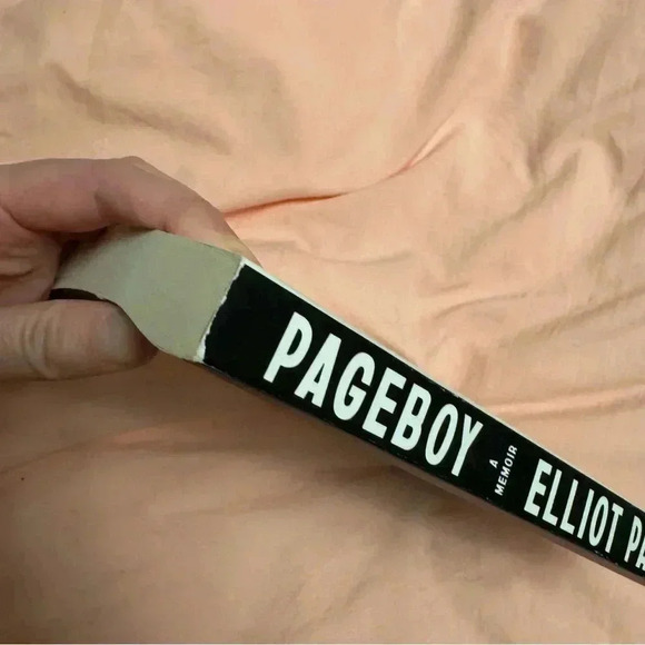 PAGEBOY by Elliot Page - Picture 4 of 4